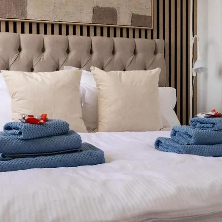 Romana Retreat * Marbella